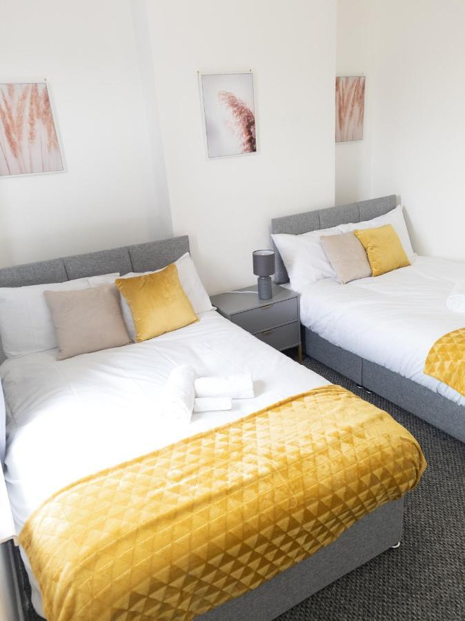 L.f.c Townhouse In Anfield Holiday home Liverpool